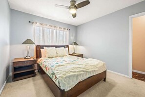 5 habitaciones, tabla de planchar con plancha y wifi gratis