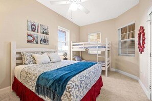 3 bedrooms, iron/ironing board, free WiFi, bed sheets