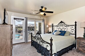 4 bedrooms, iron/ironing board, travel crib, free WiFi