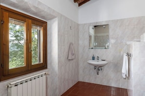 Badewanne, Bidet