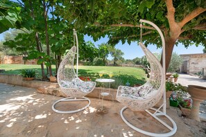 Terrace/patio - ALCUDIOLA - Villa with private pool in Santa Margarita. Free WiFi (Santa Margalida)