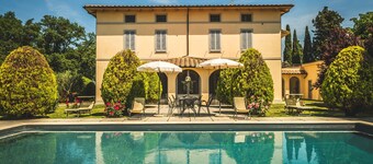 Private Villa with WIFI, private pool, A/C, TV, veranda, pets allowed, close to Montepulciano