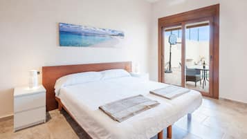 1 chambre, fer et planche à repasser, accès au Wi-Fi (inclus)