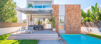 CAN BOSQUERRÓ - Villa with private pool and free WiFi in Sa Ràpita