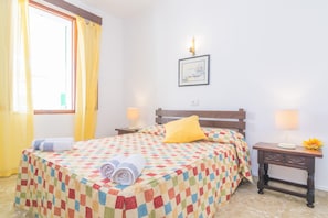 3 habitaciones, tabla de planchar con plancha y wifi gratis 