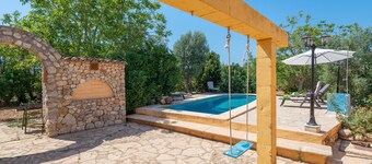 RACO DE CAN PEP - Beautiful traditional Majorcan house with private pool in a quiet and ru