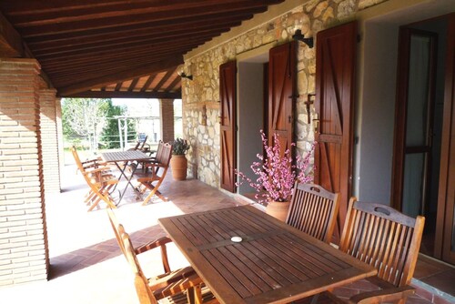 Lovely apartment for 4 people with TV and pets allowed