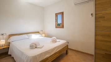 3 habitaciones, tabla de planchar con plancha y wifi gratis