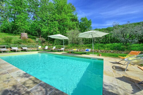 Villa Morandi - Holiday Country Villa with swimming pool in Loro Ciuffenna, Tuscany