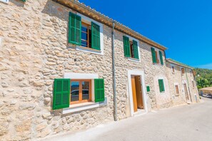 Exterior - SA CASA DE SES BICICLETES - Spectacular and modern townhouse with private pool and stunnin (Caimari)