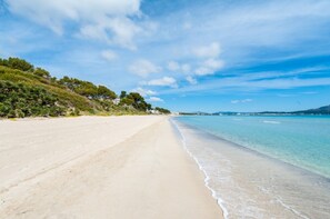 Vlak bij het strand