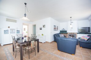 Televisie en een stereo