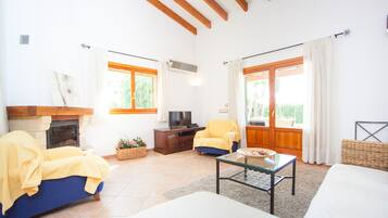 Televisión y reproductor de DVD