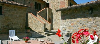 Joli appartement pour 7 personnes avec WIFI et TV, près de Arezzo