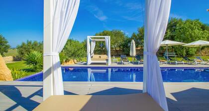FINCA S'HORT DE CONIES - Spectacular house with private pool surrounded by fields and peac