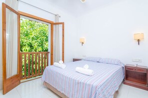 6 Schlafzimmer, Bügeleisen/Bügelbrett, kostenloses WLAN, Bettwäsche