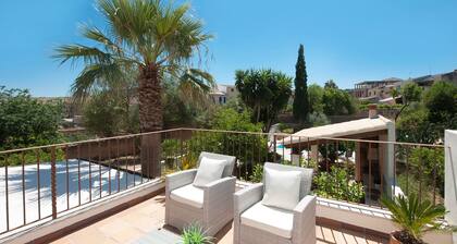 WOODHOUSE - Beautiful townhouse with private pool, porch with BBQ and wonderful terrace. F