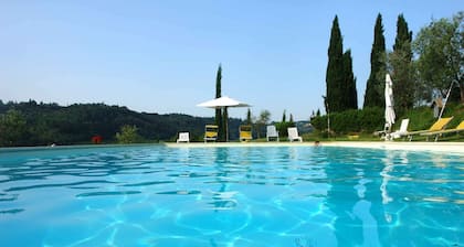 Nice apartment in villa with WIFI, pool, TV, patio and panoramic view, close to San Gimignano