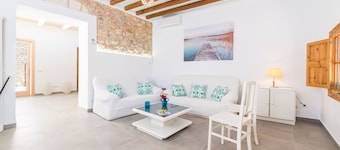 CAN DIANA - Vacation home with private pool in peaceful town. Free WiFi
