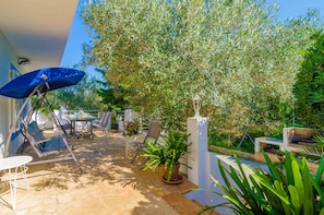 Outdoor dining - VILLA GARBA - Villa with private pool in Felanitx. Free WIFI (Felanitx)