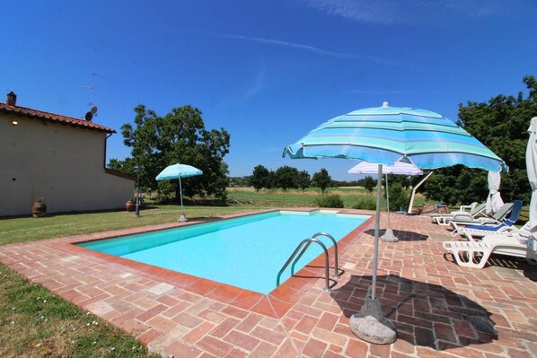 Sky, Water, Swimming Pool, Plant, Azure, Shade, Building, Outdoor Furniture, Tree, Sunlounger