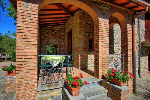 Magnifique maison de vacances privée avec WIFI, piscine privée, TV, balcon et vue panoramique