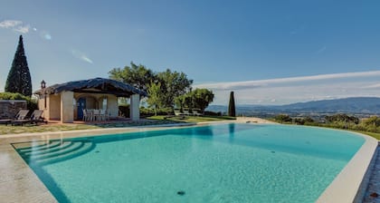 Wonderful private villa for 8 people with private pool, A/C, WIFI, TV, patio and panoramic view