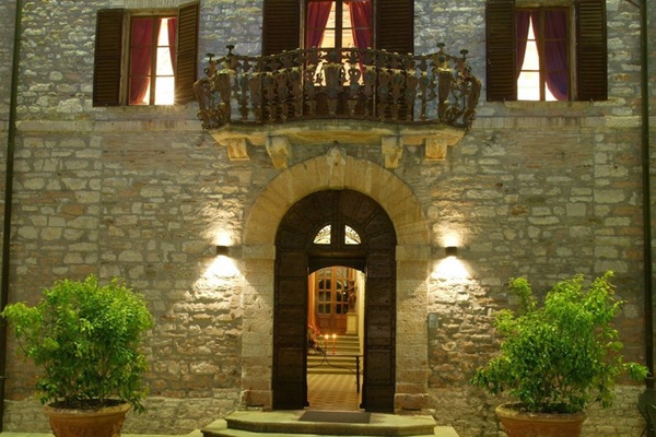 Building Exterior, Outdoor