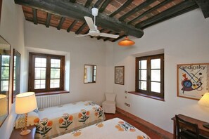 2 makuuhuonetta, vauvan matkasänky, ilmainen Wi-Fi