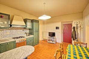 Refrigerador, horno, parrilla de estufa y congelador 