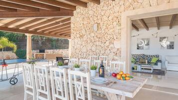 Restauration extérieure