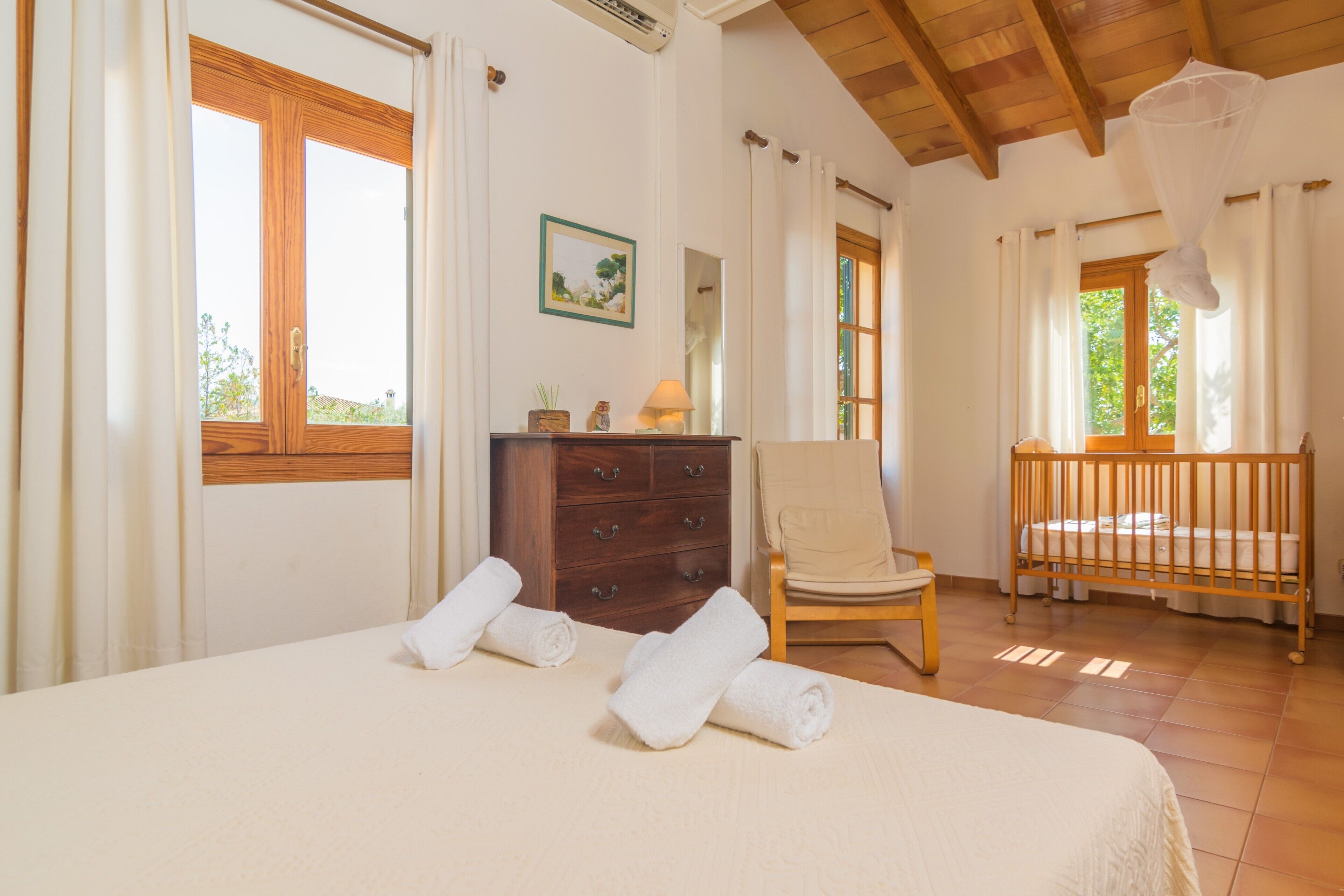 3 sovrum, strykjärn/strykbräda, gratis wi-fi och sängkläder