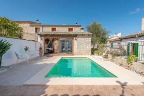 Pool - ES PUJOLS - Chalet with terrace in Campanet. Free WiFi (Campanet)