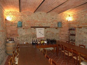 Bar (in der Unterkunft)