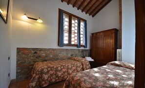 2 chambres, bureau, lit parapluie, Wi-Fi gratuit