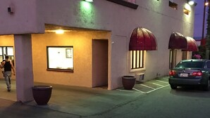 Front of property – evening/night - Desert Inn (Sierra Vista)