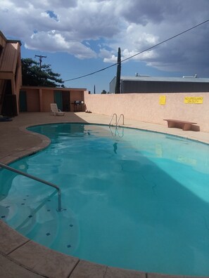 Alberca al aire libre 