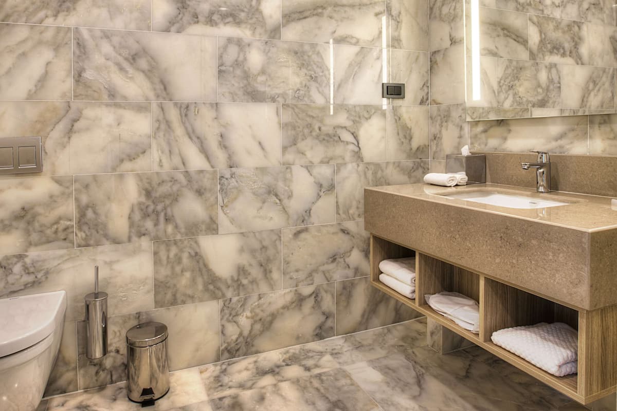 shower, free toiletries, hair dryer, bathrobes