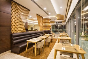 Restaurant - Hilton Garden Inn Isparta (Isparta)