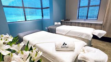 Couples treatment rooms, sauna, steam room, Turkish bath