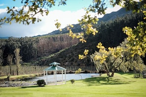 Garden - Houw Hoek Hotel (Grabouw)