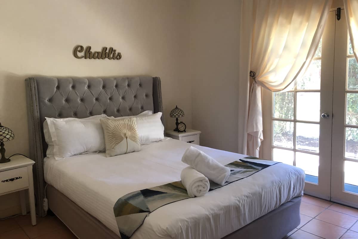 Kamar, pemandangan kebun | Seprai premium, minibar, dan setrika/meja setrika