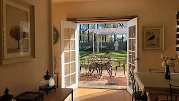 Suite, 3 Bedrooms, 2 Bathrooms | Living area | Flat-screen TV, fireplace, DVD player