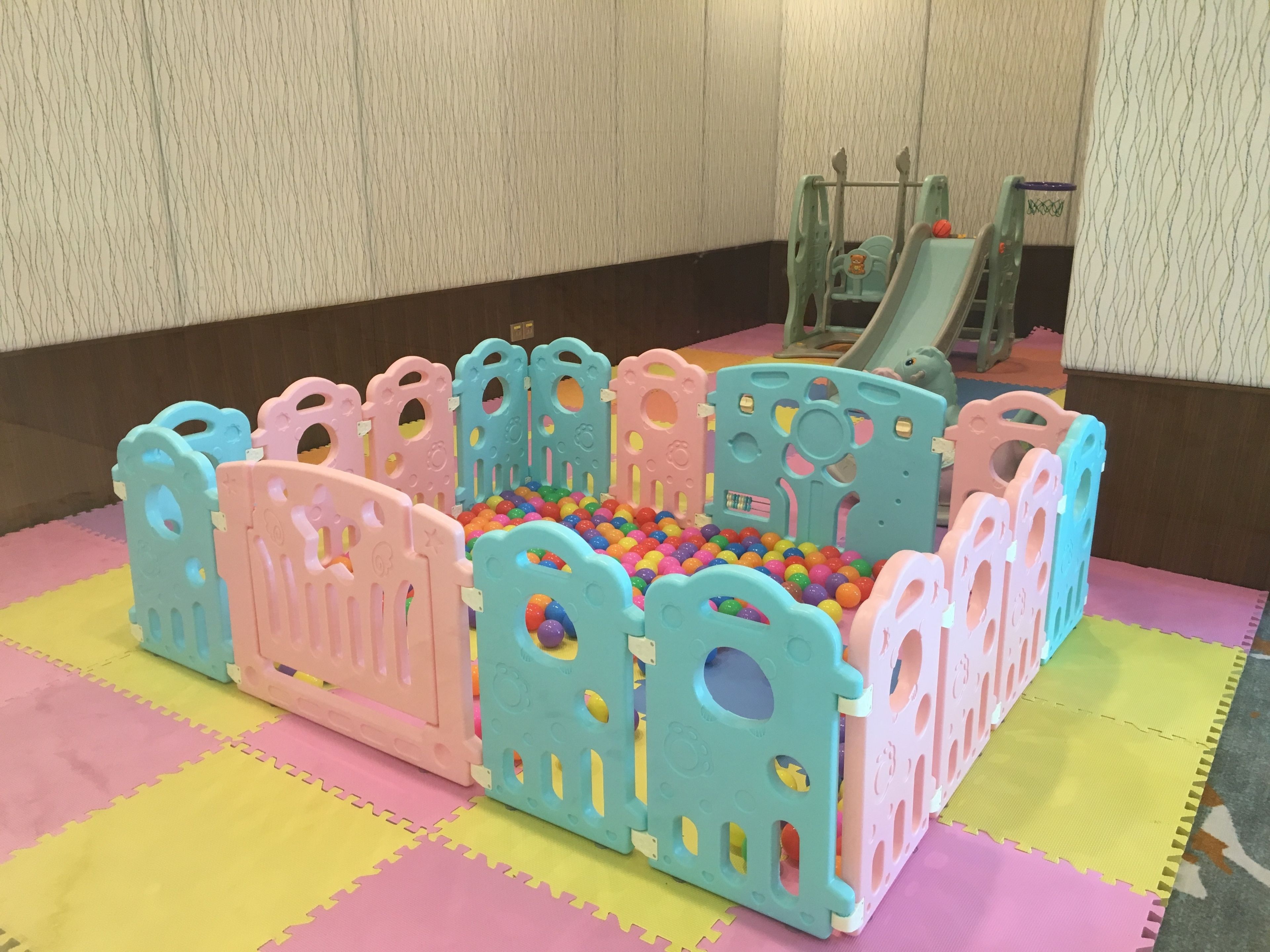 children’s play area – indoor