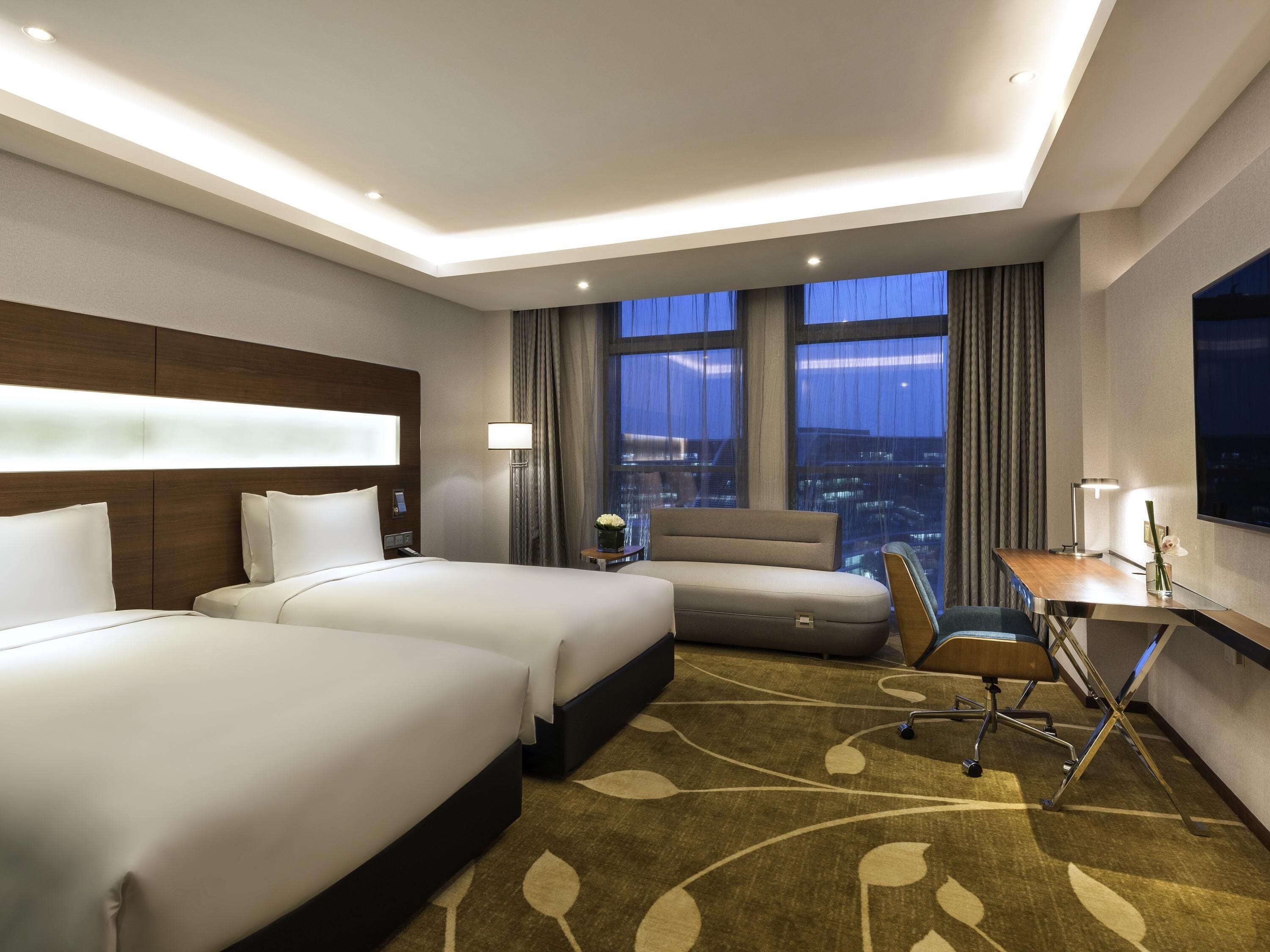 Free minibar items, in-room safe, desk, laptop workspace