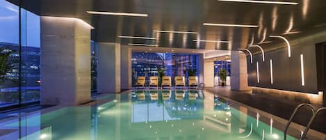 Piscine couverte