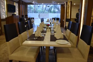 الأطباق العالمية