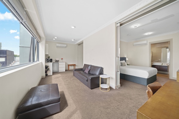 Superior Double Room | Living area