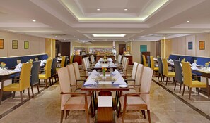 Daily buffet breakfast (INR 499 per person)