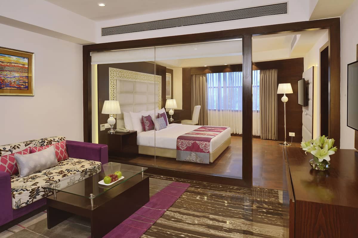 Premium Room (Fortune Club Premium Room) | Premium bedding, minibar, in-room safe, desk